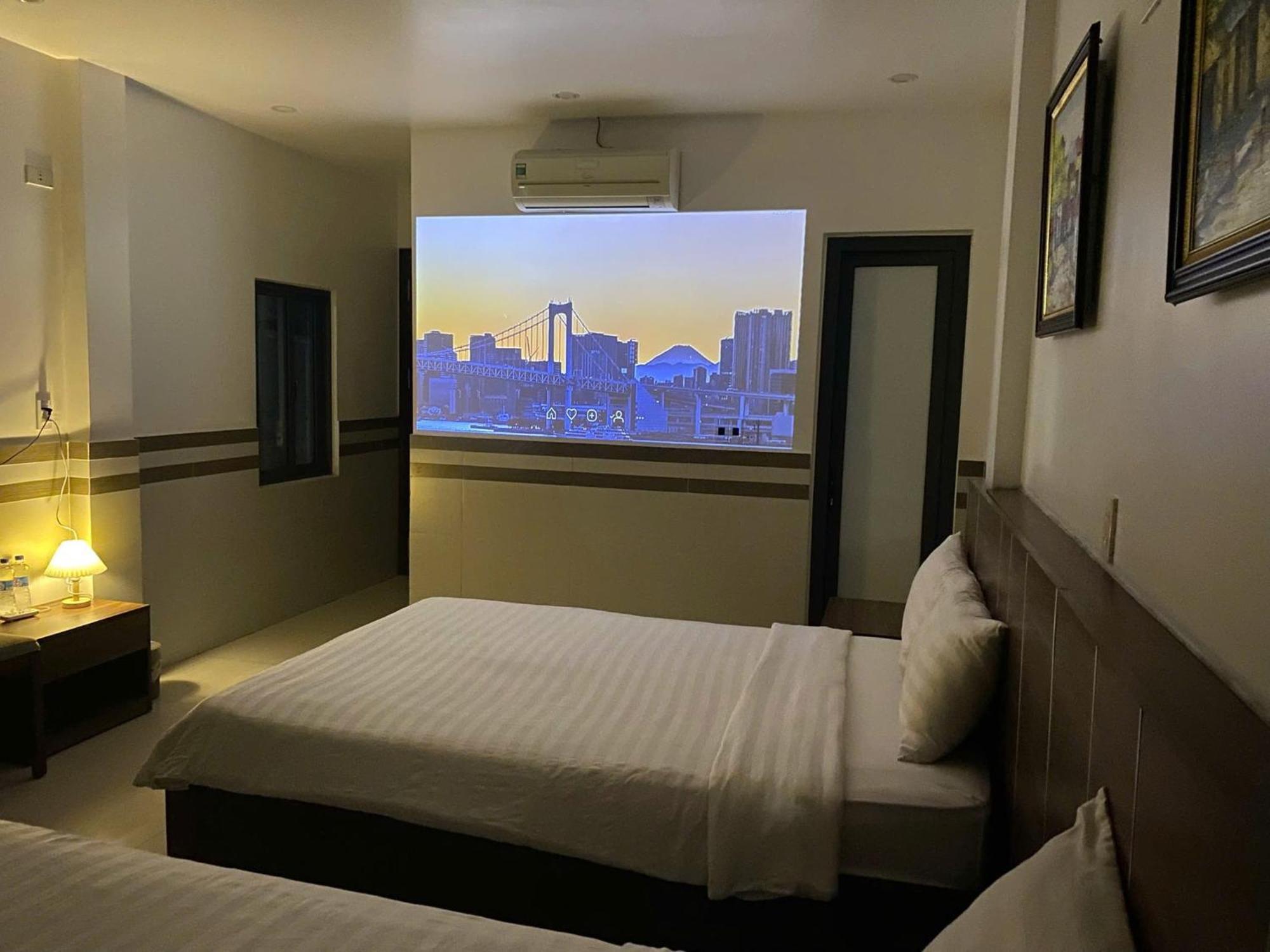 Shine Hotel Hue Exterior photo